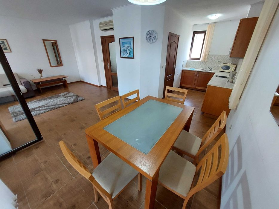 Продава се Къща в к.к. Слънчев бряг - 132 кв.м за 1054 €/кв.м - Снимка #3