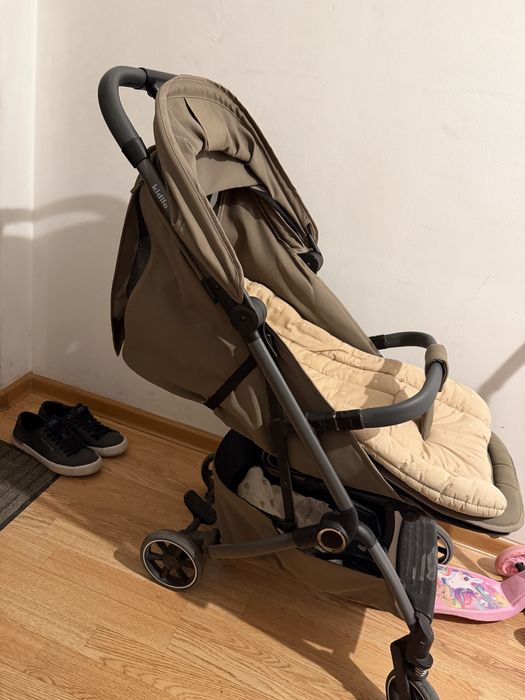 Коляска легкая Kidilo