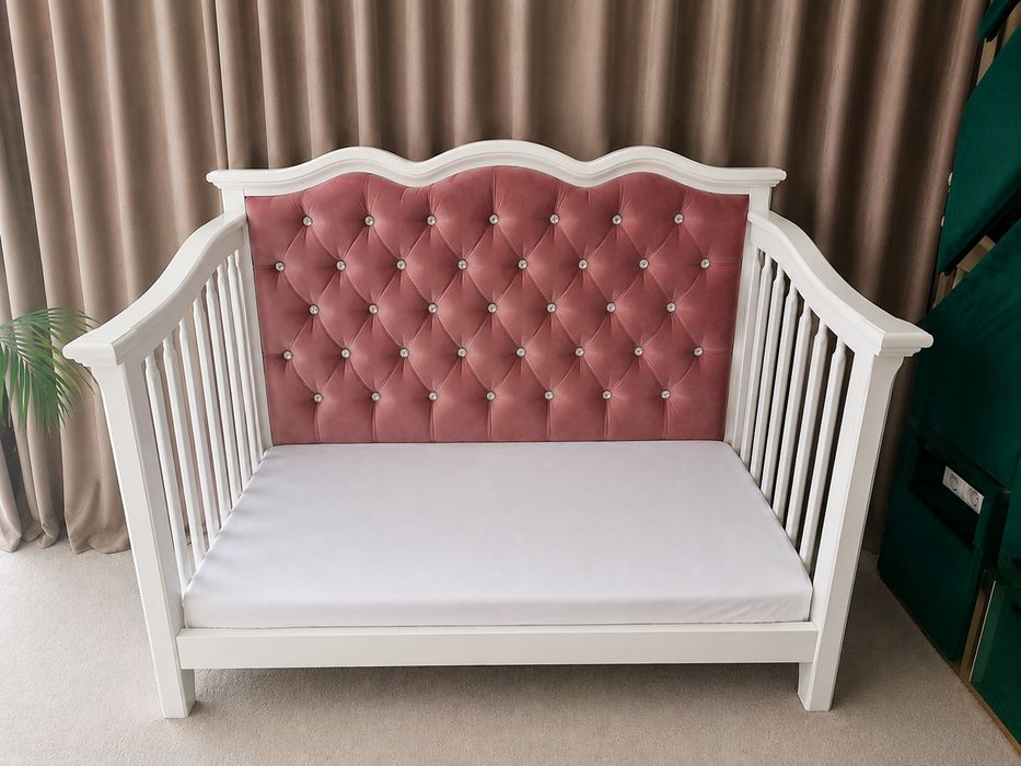 Vand Pat Romina furniture tapiterie Verde sau Roz ( patut bebe / copii)