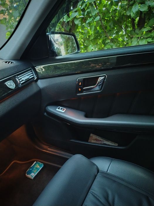 MERCEDES-BENZ E-Class 2010 — imagine 5