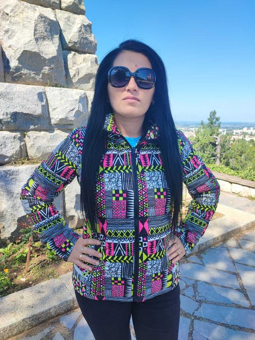 Намаление на последни бройки дамско яке с красиви щампи и гъши пух