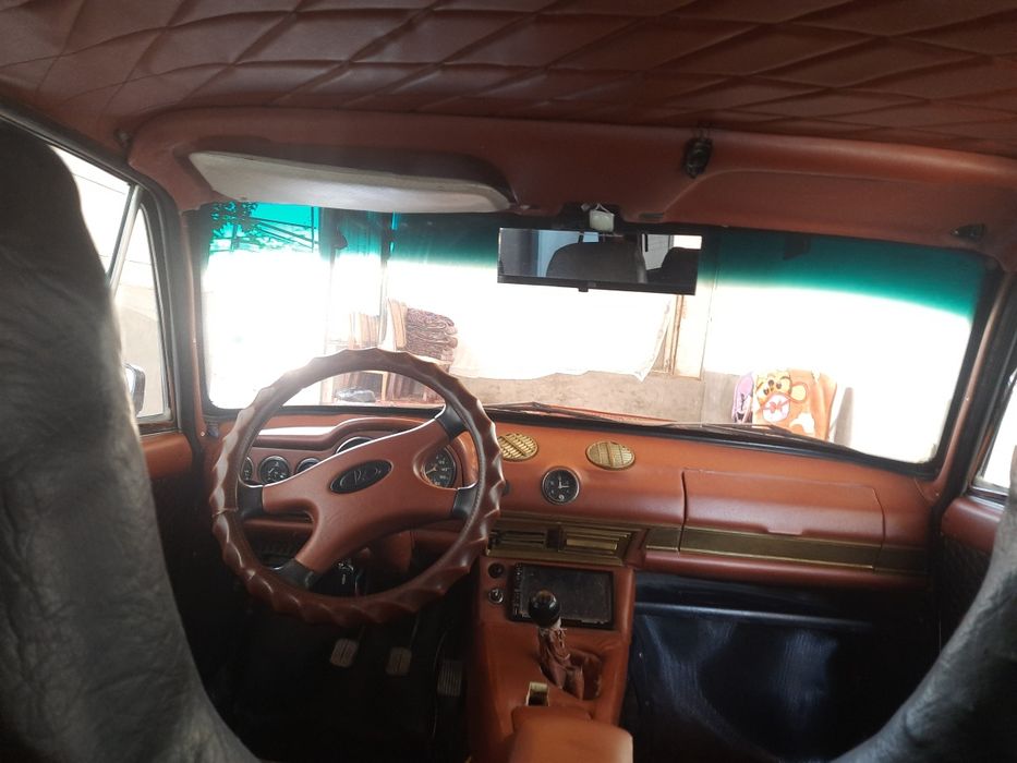 Vaz 2106 gaz bor  faqat nahtga arendaga yoq