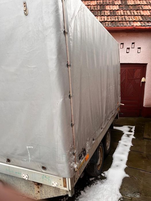 Vând remorcă humbaur cu sistem de frânare ,2000kg