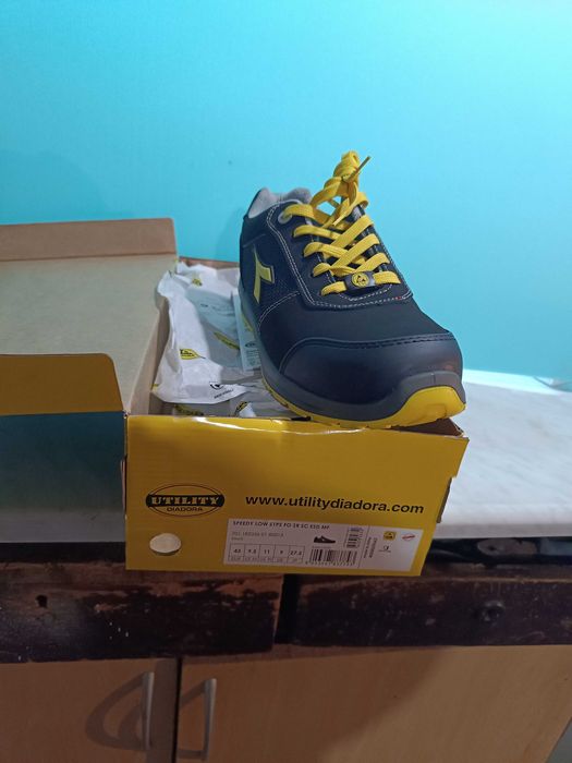 Работни обувки diadora 43 номер