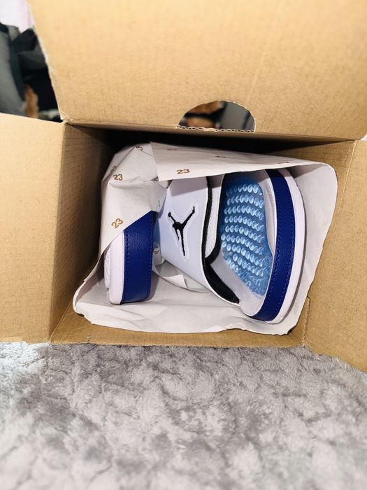 Papuci Jordan de vara