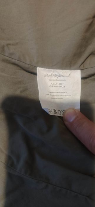 Geaca dama Peak Performance stare fb mar. S M