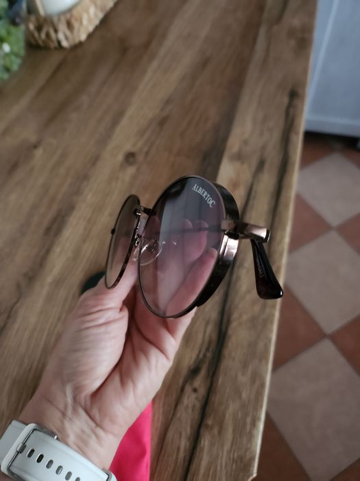 Солнцезащитные очки