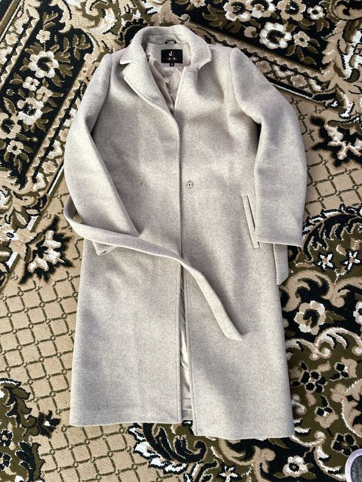 Продам шерстяное пальто