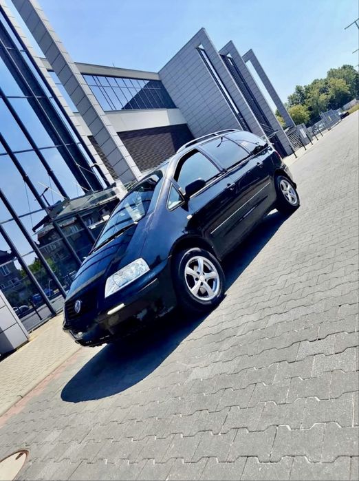 Volkswagen Sharan 1.9 TDI Family