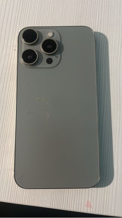 Телефон apple 15 про