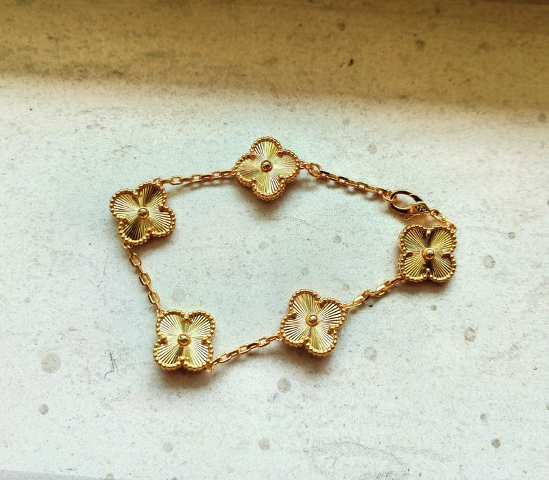 Гривна със златни детелини - Van Cleef & Arpels VCA Vintage Alhambra