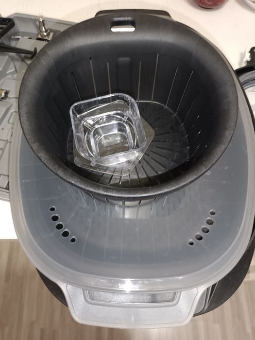 Продам Термокукер новый