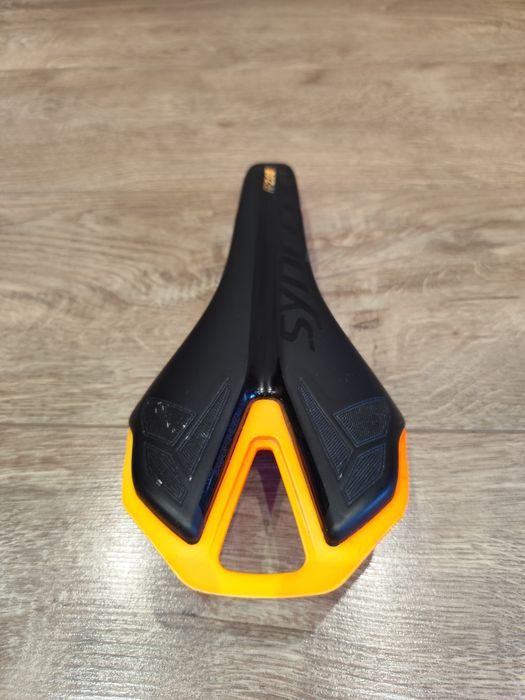 Седалка / седалки за колело / Fizik Arione VS carbon; Syncros RR2.0