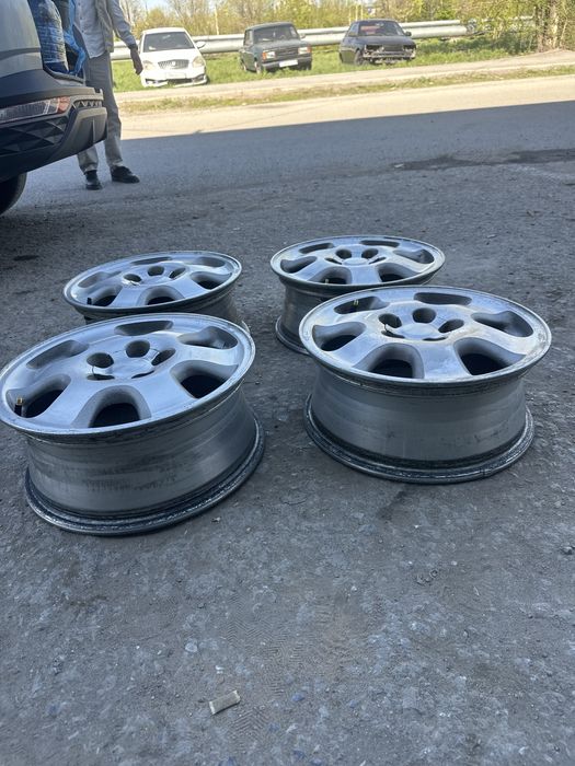 Продам диски r16