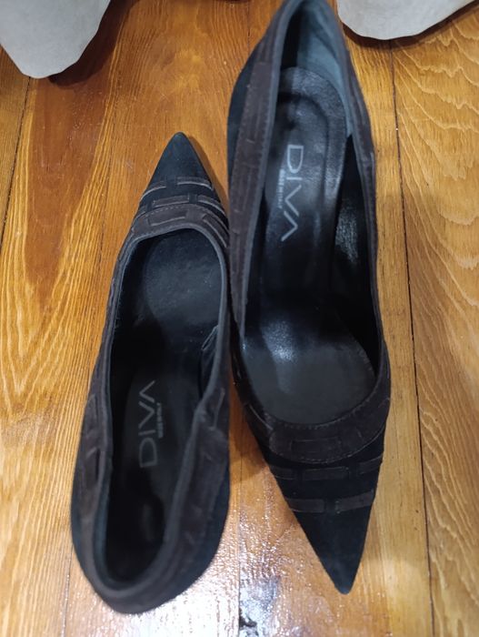 Елегантни дамски обувки