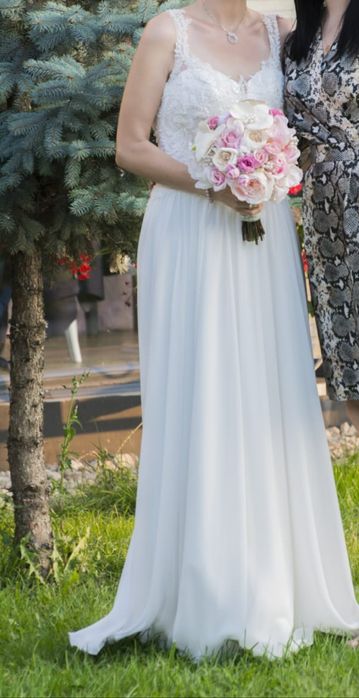 Vand rochie de mireasa