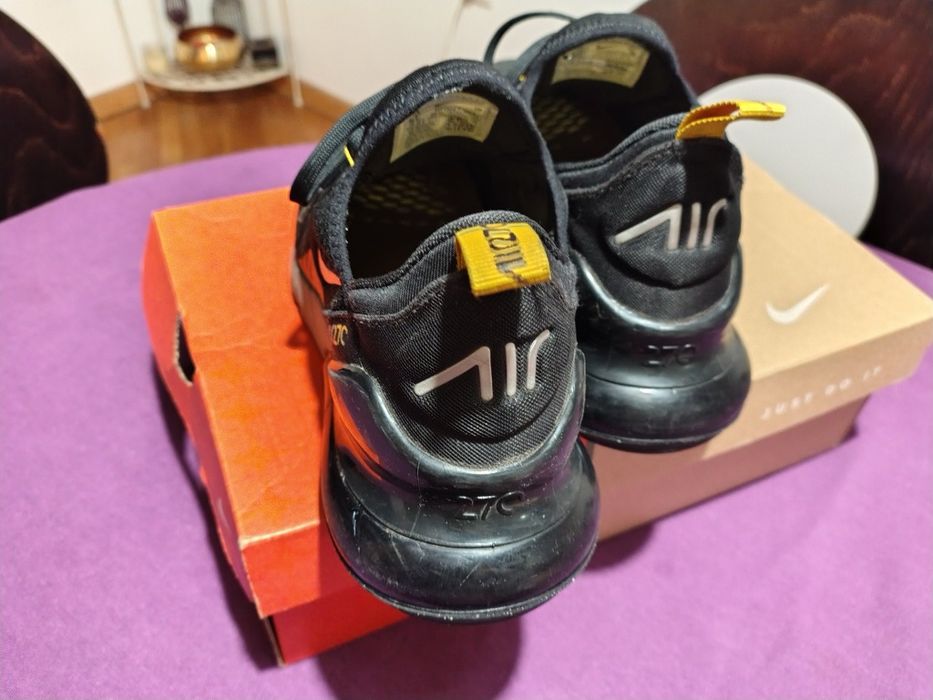 Nike Air Max 270 - Номер 39 - Отлично състояние! Уникални цветове