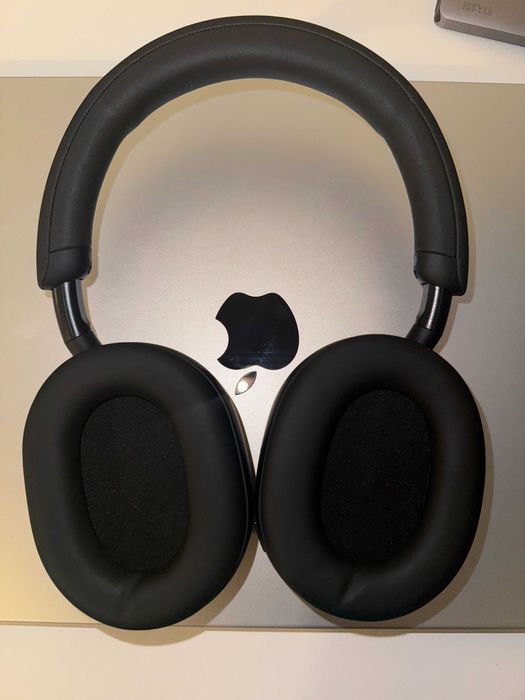 Безжични слушалки Sony WH-1000XM5 – като нови