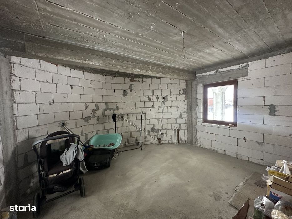 Casă P + M, 260 mp construcție + 2300 mp teren, Ionoseni (Bucecea)