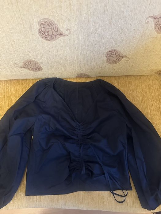 Bluza superba bumbac de calitate in negru