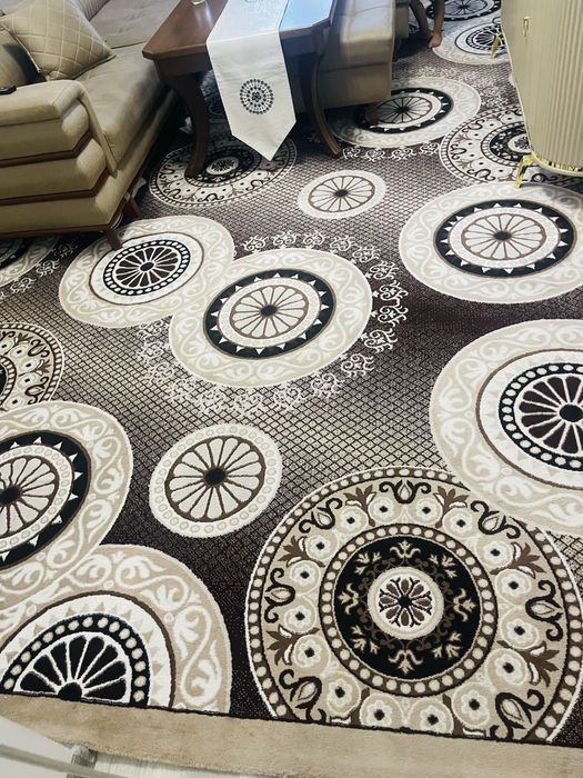 Гиламлар сотилади