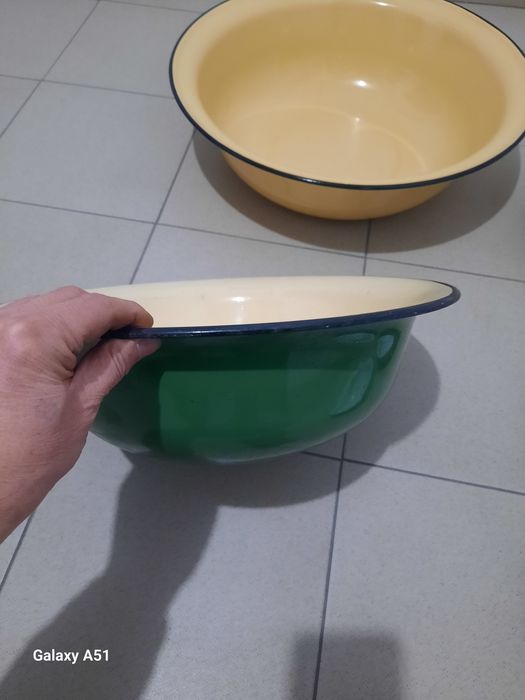 Тазы эмалированные