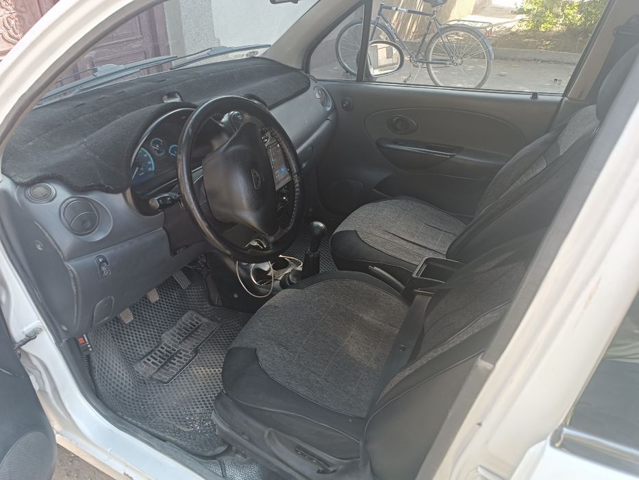 Matiz white 2006