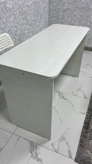 Продам парты и стулья