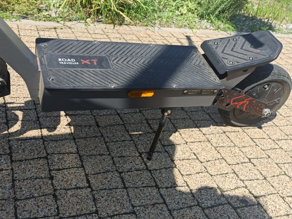 Vând Trotineta Myria în garanție foarte bună