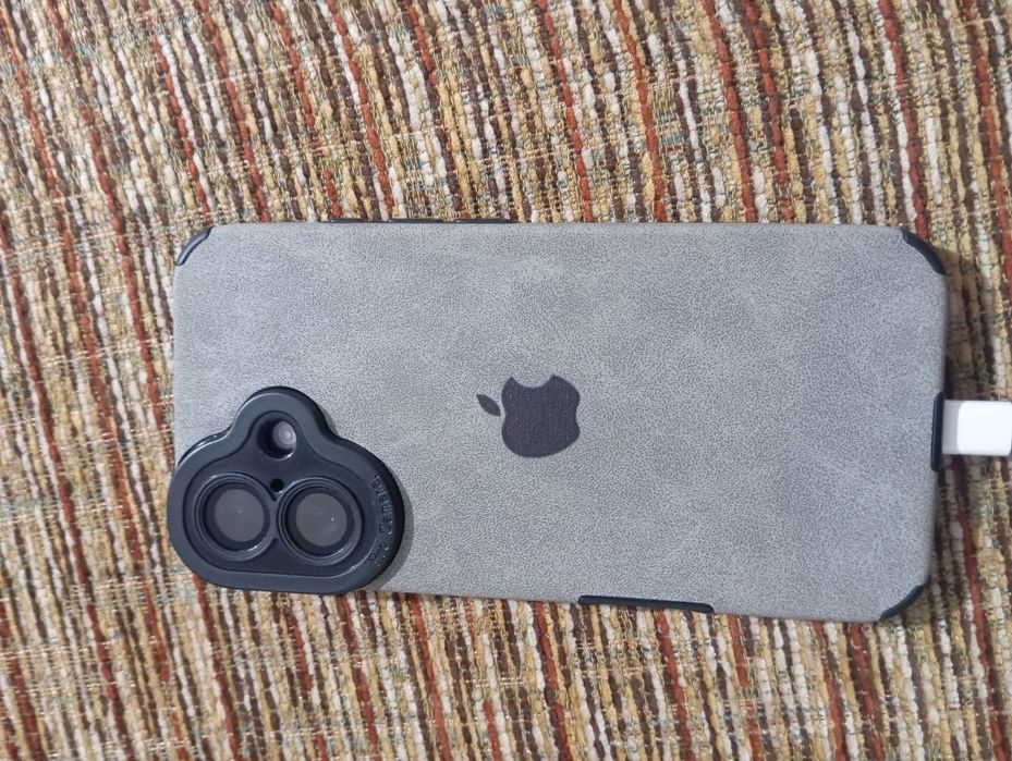 iPhone 16 идеальном состоянии