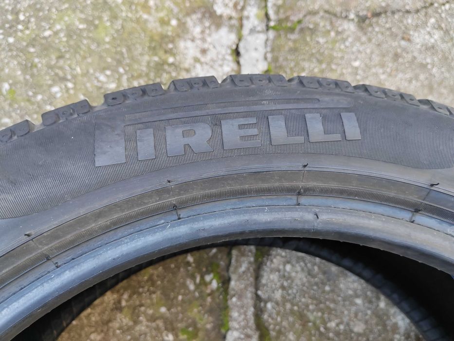215/50/17 1бр.Pirelli Зимна гума