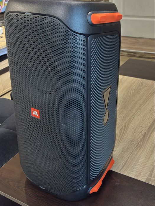 JBL Patrybox 110