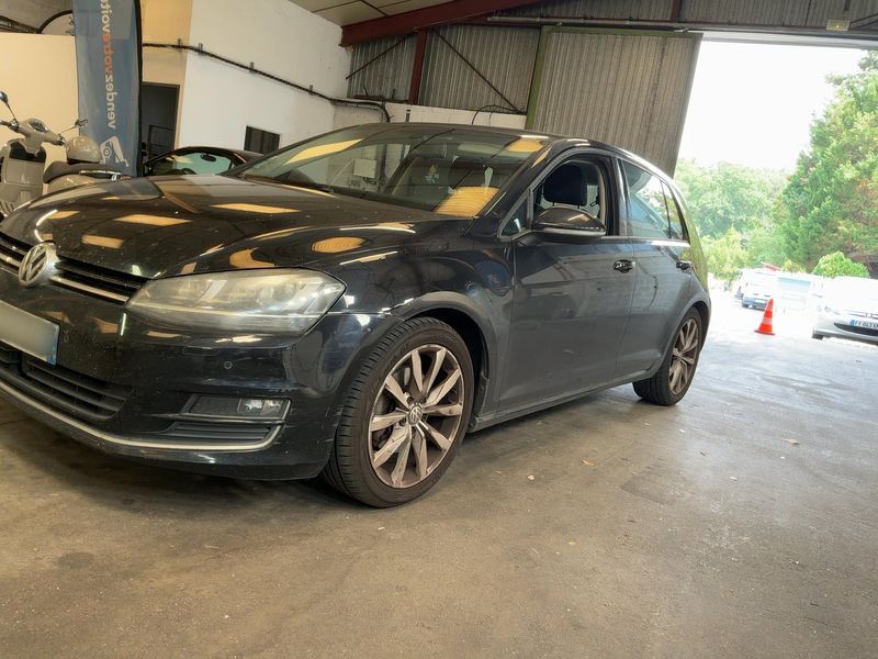 Volkswagen Golf VII 2.0 TDI Sport BlueMotion Tech 2013