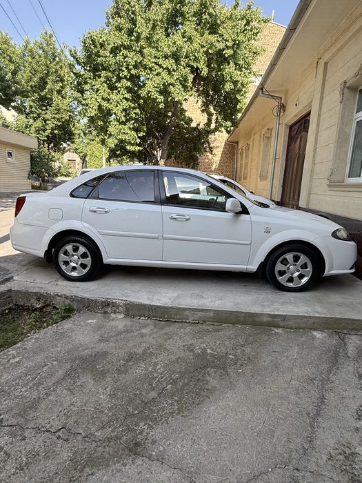 Gentra 3 pozitsiya avtomat