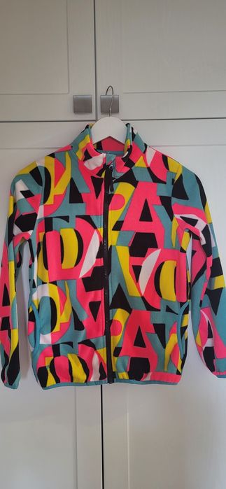 Вещи на девочку размер 146 -158