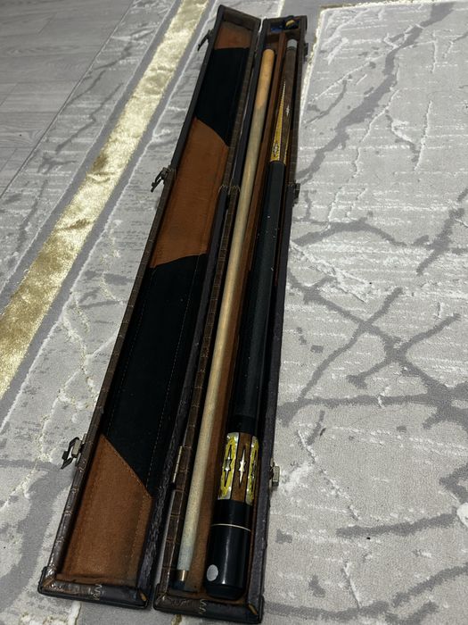 Кии для бельярда, вместе с чехлом