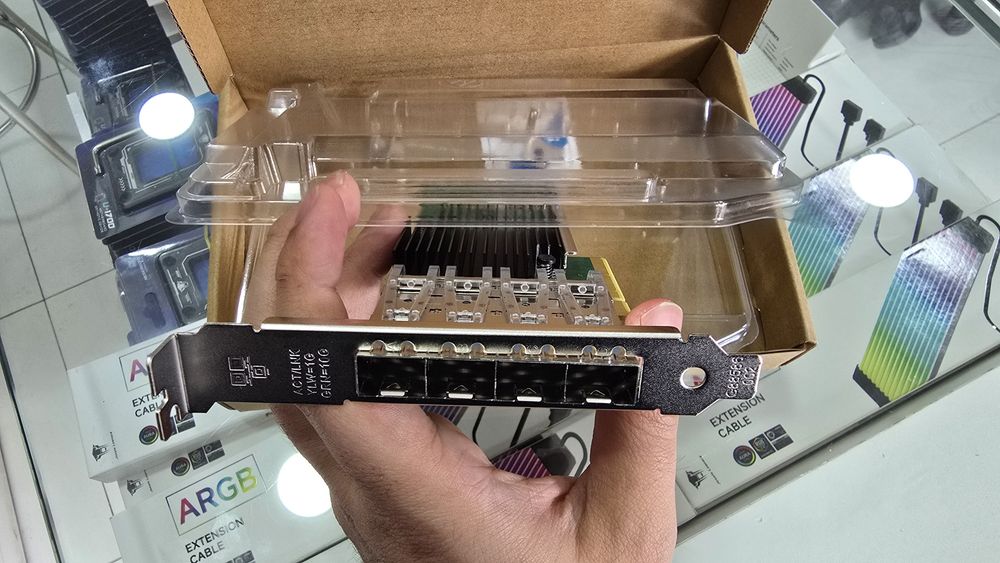 Сетевая карта Intel x710da4