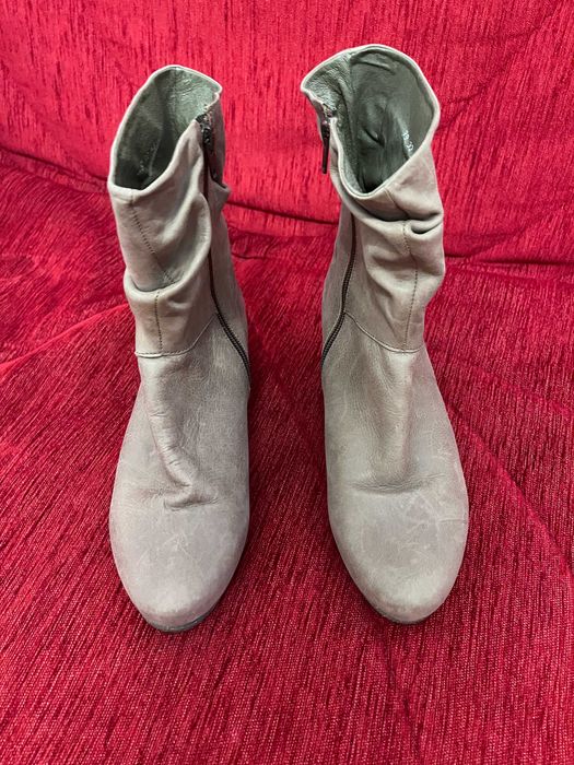Stork Steps Taupe/Grey Leather Slouch Ankle Boots - Size 39
