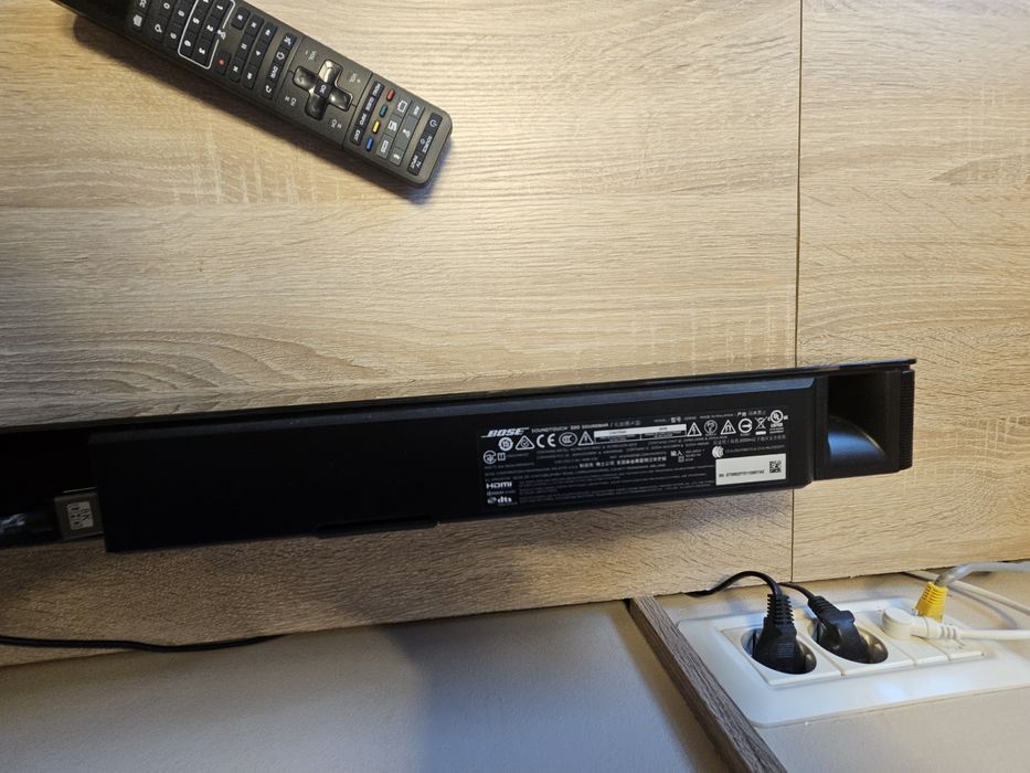 Soundbar Bose SoundTouch 300 – Sunet Premium, Stare Impecabilă