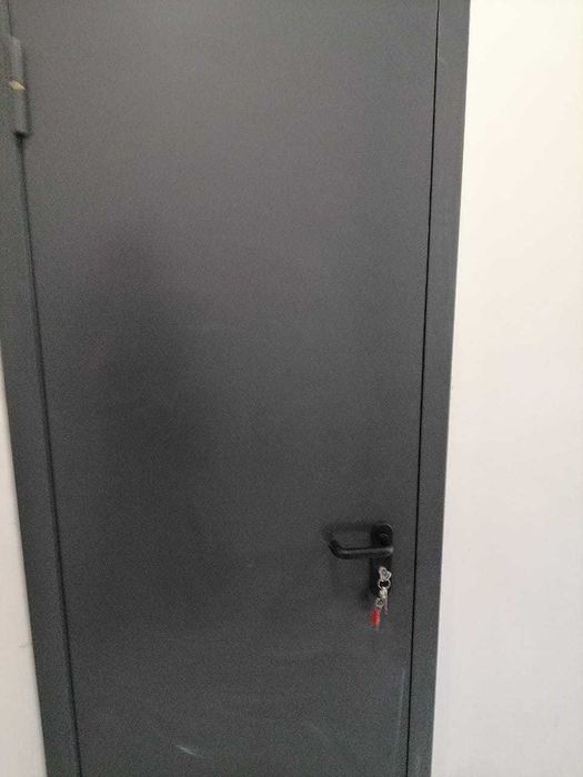 Продам комнату и кладовку