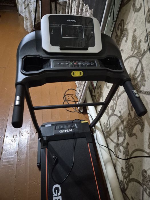 Беговая дорожка новая