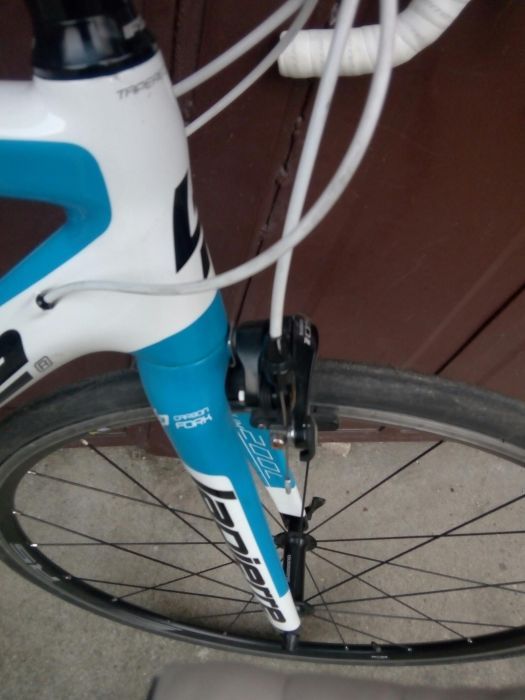 Bicicleta cursiera full carbon Lapierre Sensium 200 L Ultegra