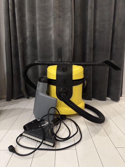 Karcher SE 4001 cu spalare ( ca nou )