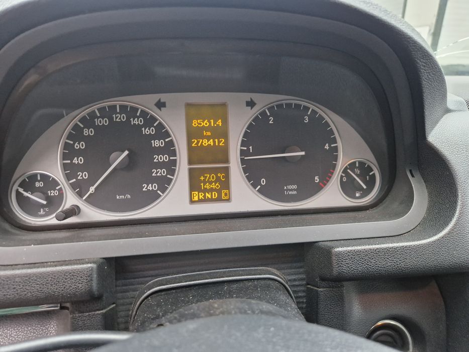 Dezmembrez piese Mercedes B class w245 2005-2008 2.0 cdi 140 cp automa