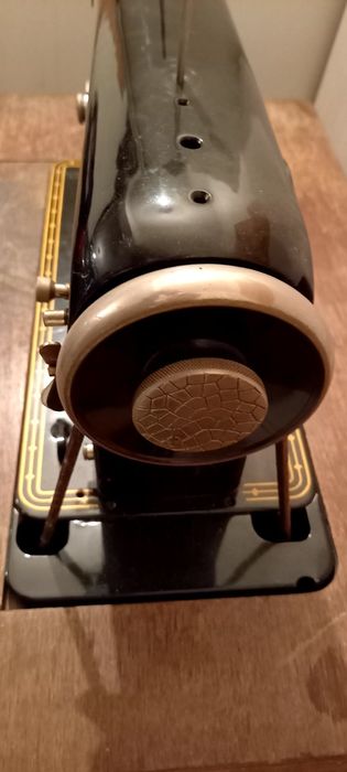 Стара шевна машина kohler