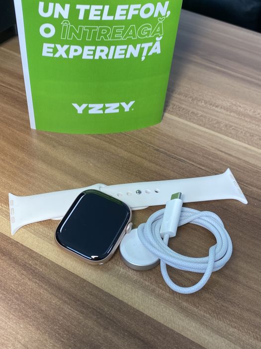 Apple Watch 11 / 46 mm / GPS / Gold