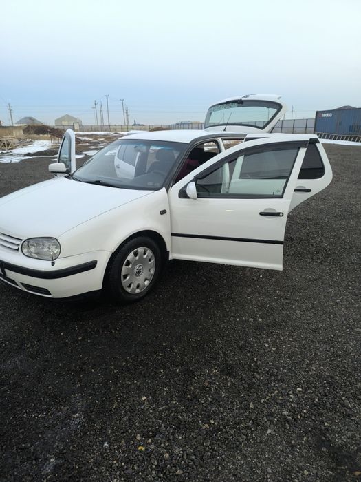 Гольф 4 в хорошем состоянии.