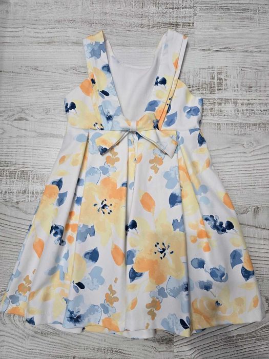 Детска рокля 128