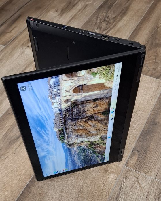 Lenovo ThinkPad L390 Yoga | I7 8565U | 16GB RAM | 256 SSD |