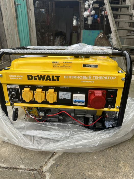 Бензиновый генератор DeWalt DXGN6000